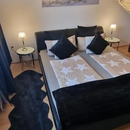 Haushaelfte Am Stadtrand Wilhelmshaven